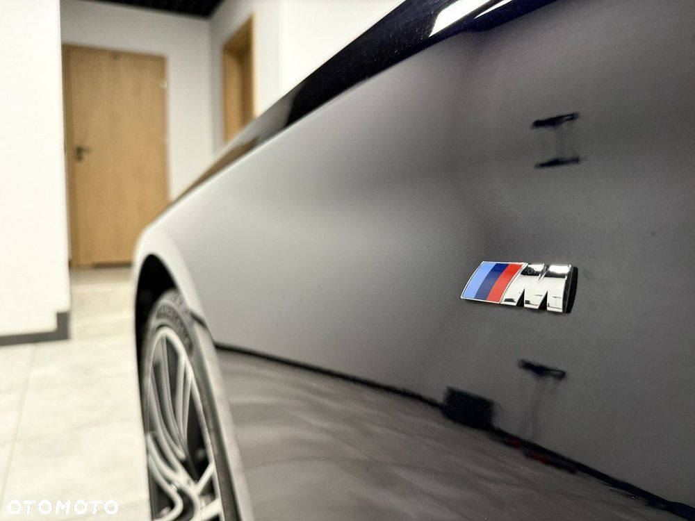 BMW Seria 5 520d Touring M Sport Edition - 14