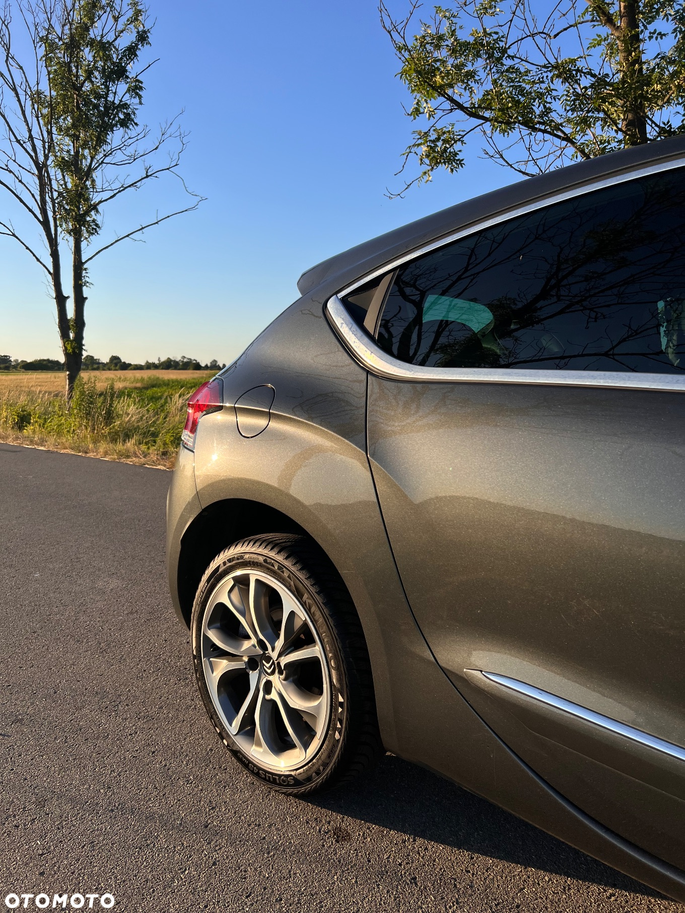 Citroën DS4 1.6 THP SportChic - 11