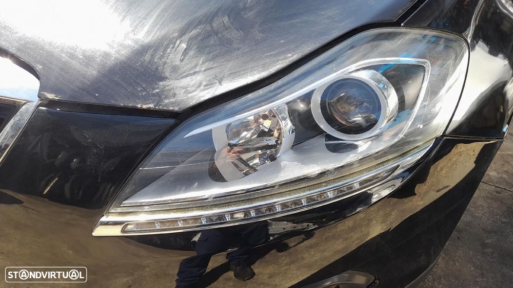 Ótica / farol esquerda LANCIA Delta III (844_) - 1