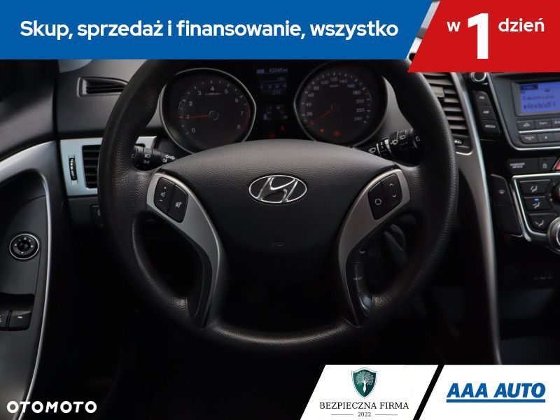 Hyundai i30 - 18