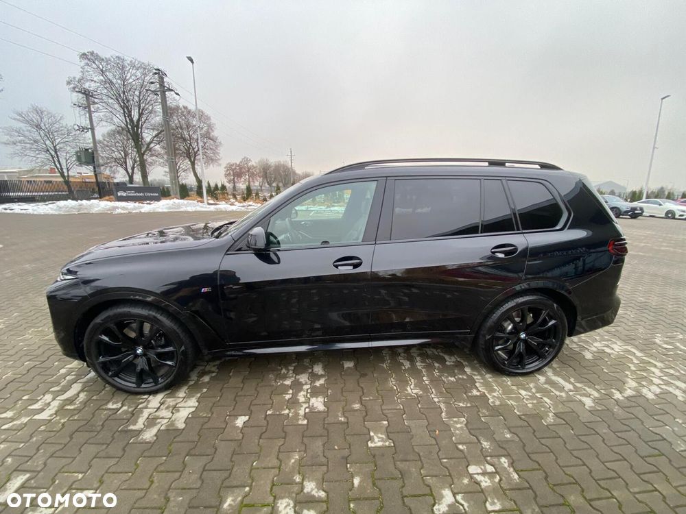 BMW X7 - 9