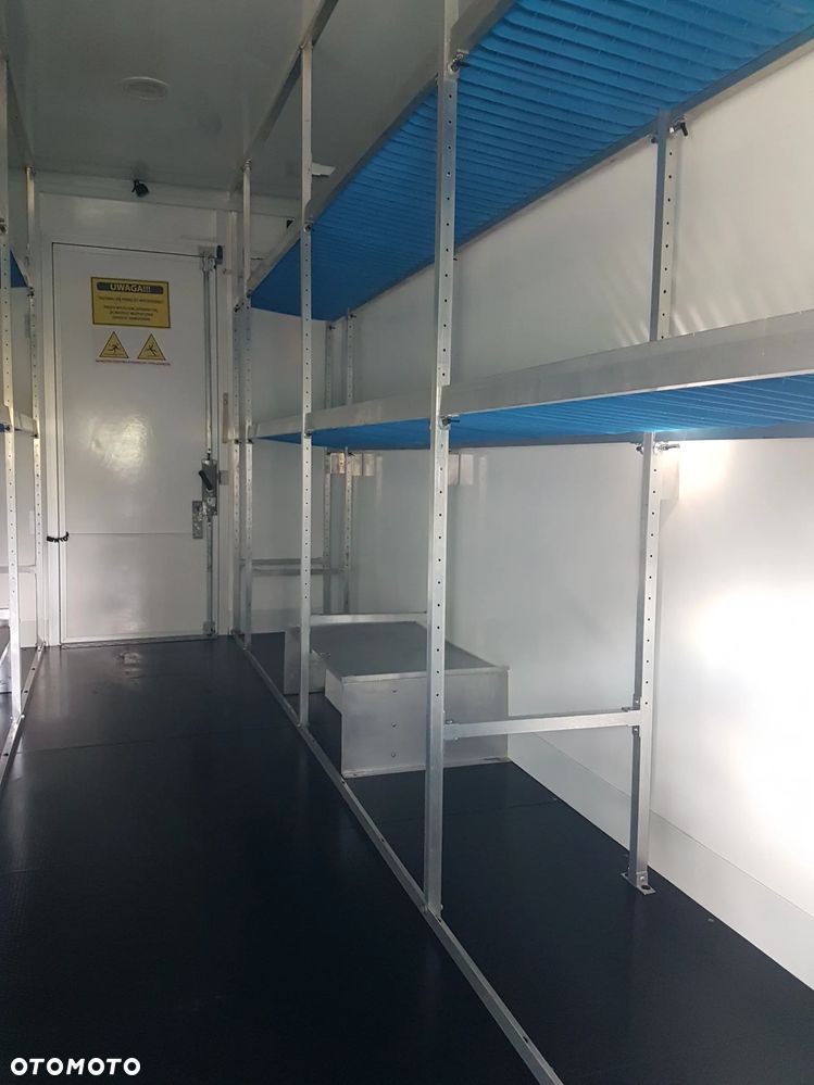 Iveco DAILY KONTENER NISKOPODŁOGOWY 4,43x2,23x2,42 SKLEP FOODTRUCK BAR KLIMA KONIOWÓZ KAMPER - 36