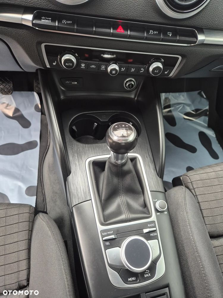 Audi A3 Sportback 1.6 TDI(clean diesel) Ambition - 19