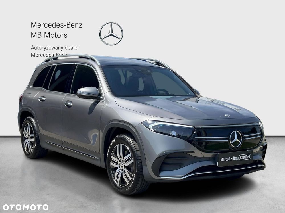 Mercedes-Benz EQB - 8
