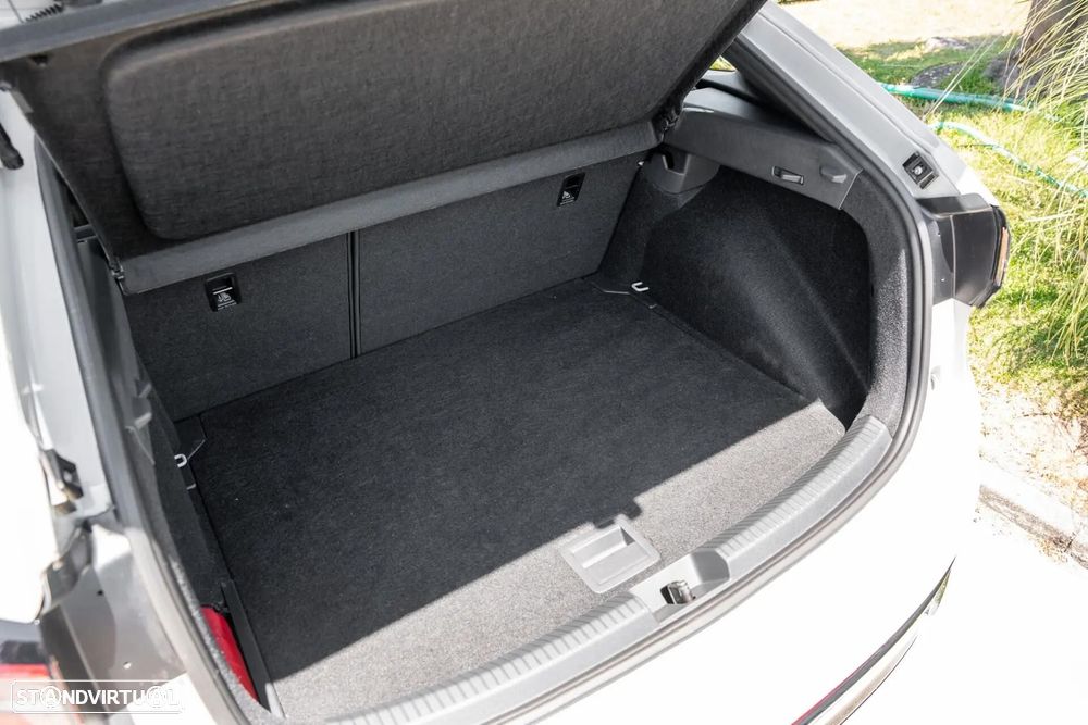 VW Taigo 1.0 TSI OPF DSG R-Line - 22