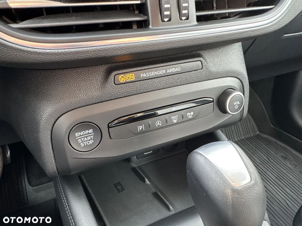 Ford Focus 1.0 EcoBoost mHEV Active X - 23