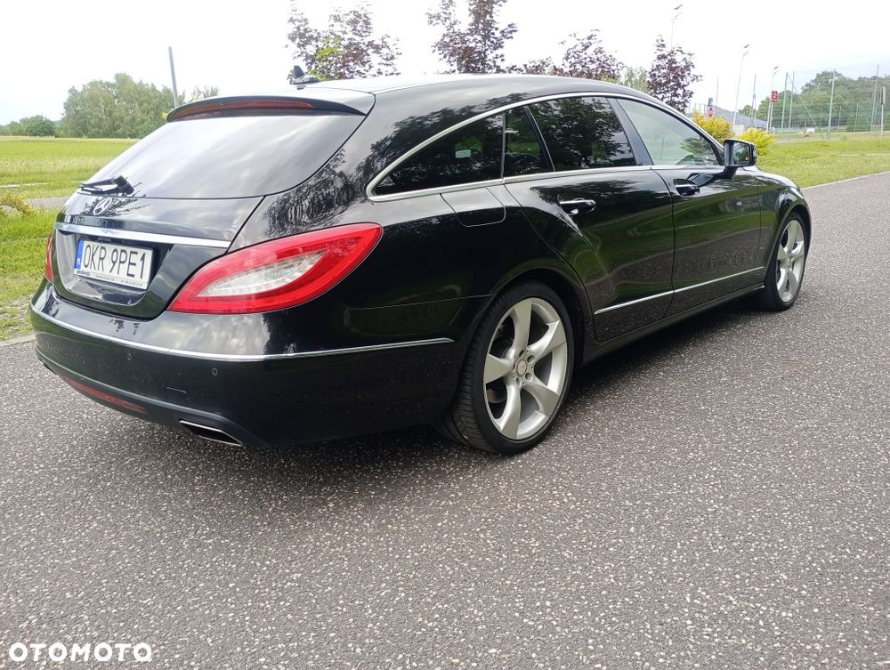 Mercedes-Benz CLS - 4