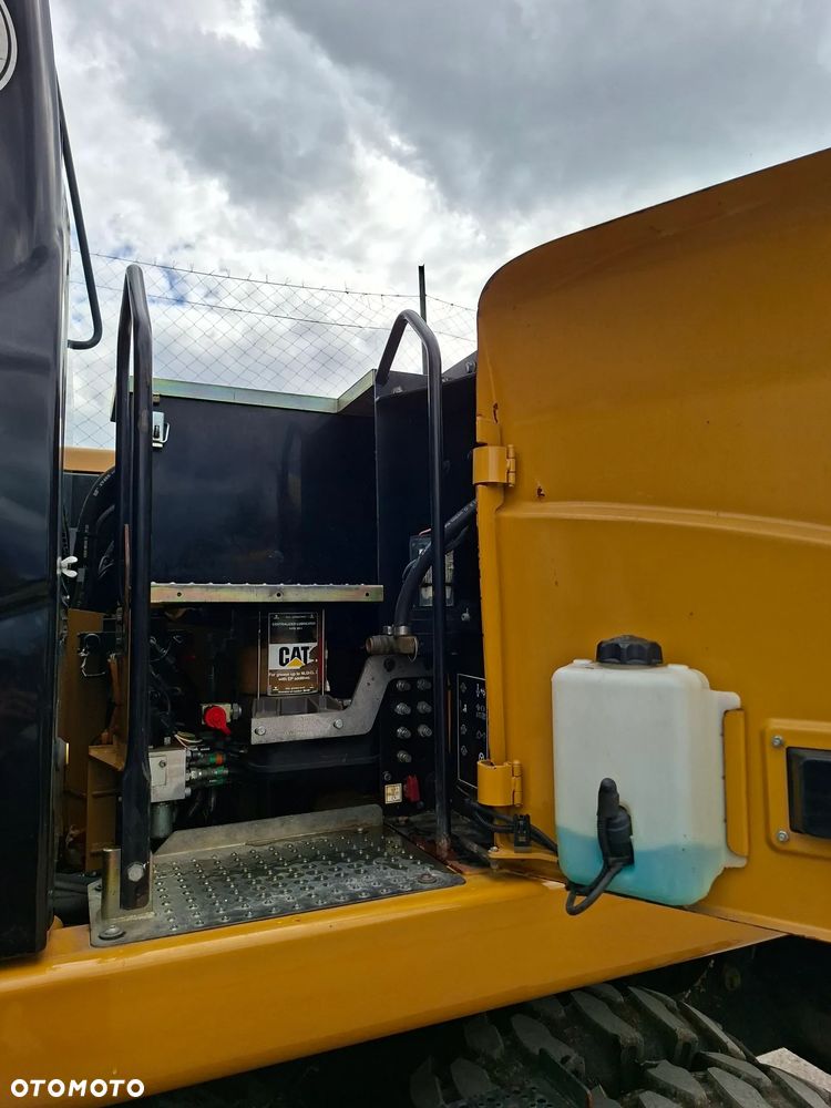 Caterpillar CAT M 315 D - 16