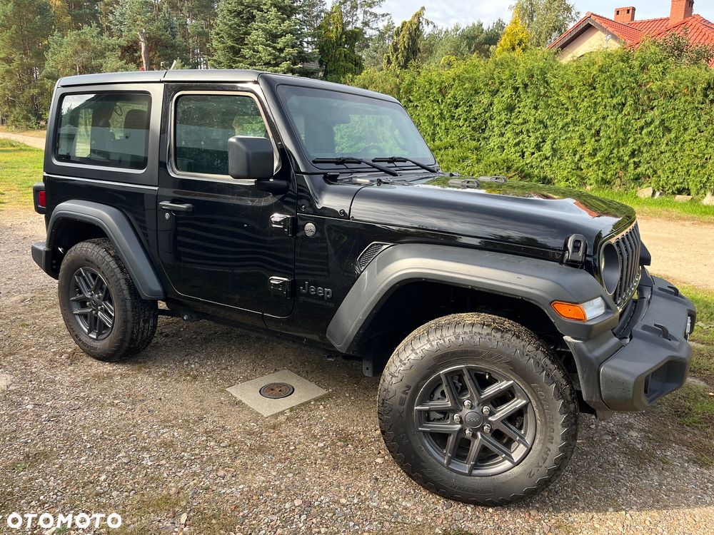 Jeep Wrangler - 3