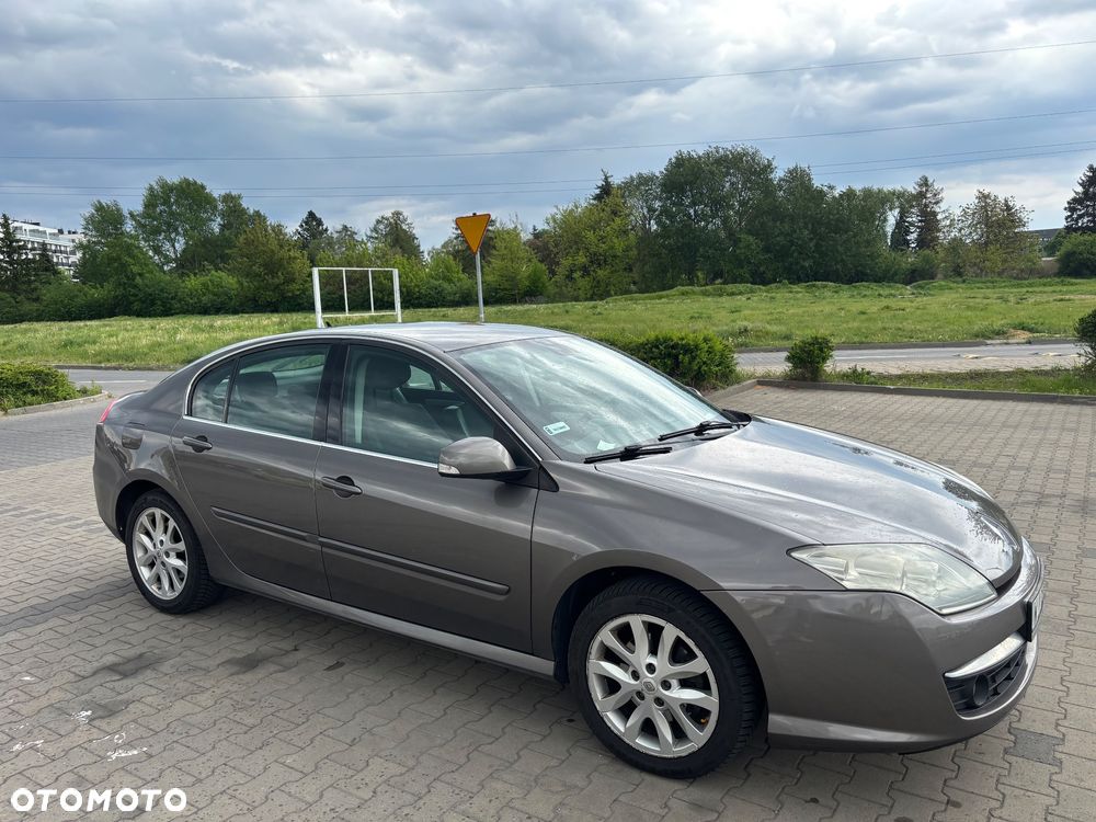 Renault Laguna ENERGY dCi 130 FAP Start & Stop Paris - 5