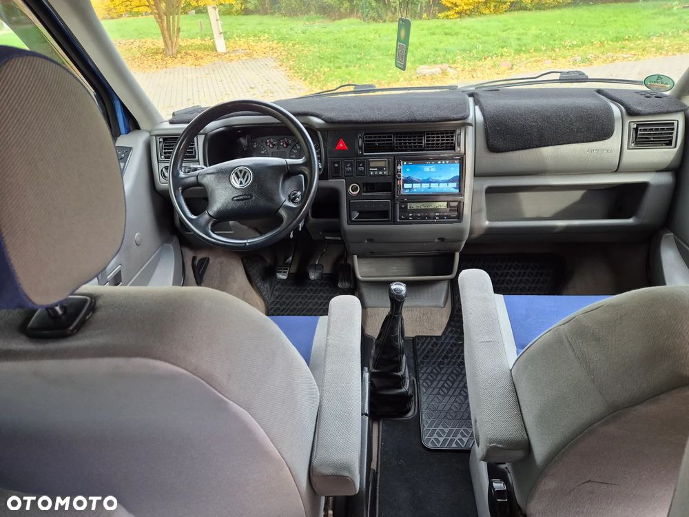 Volkswagen Multivan Standard - 34