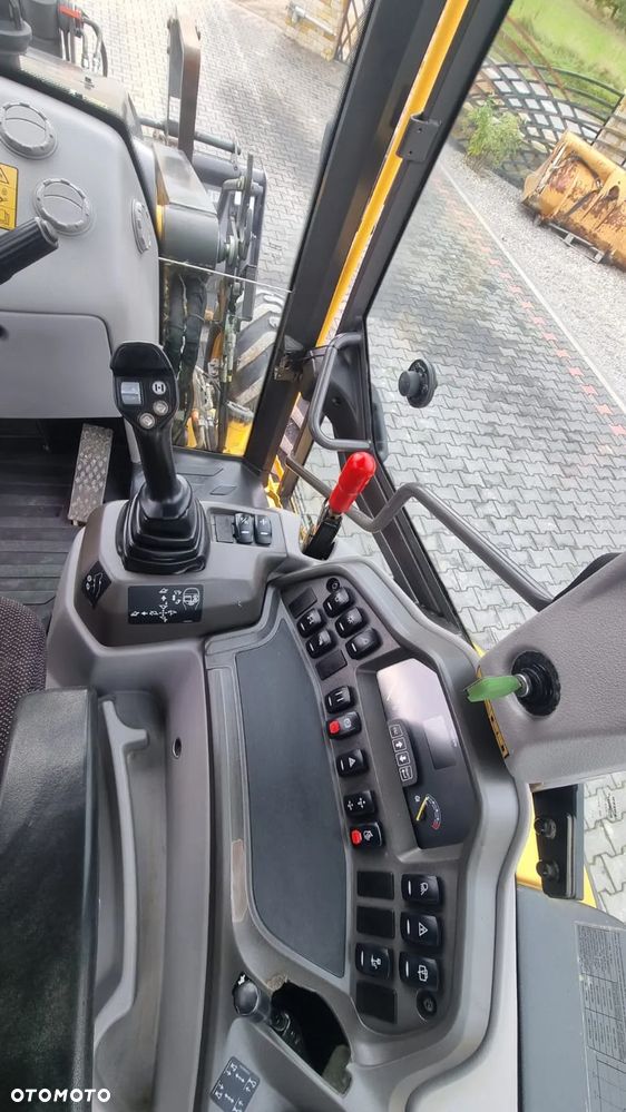 Volvo BL71B/MASZYNA SPROWADZONA - 20