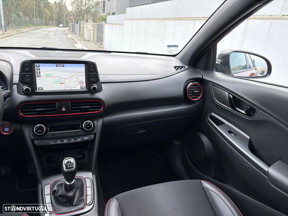 Hyundai Kauai 1.0 T-GDi Premium Pele/Tec Lima+Nav+Vision - 17