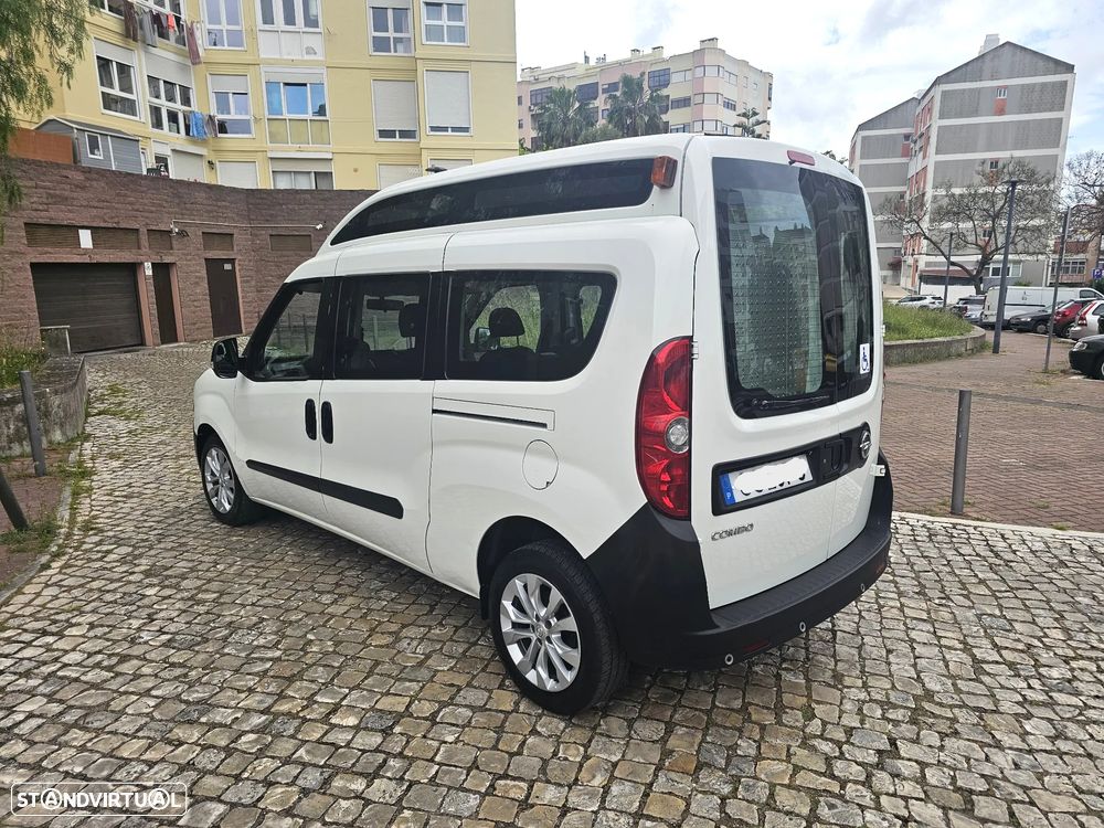Opel Combo D ,Com Rampa Cadeira De Rodas - 5