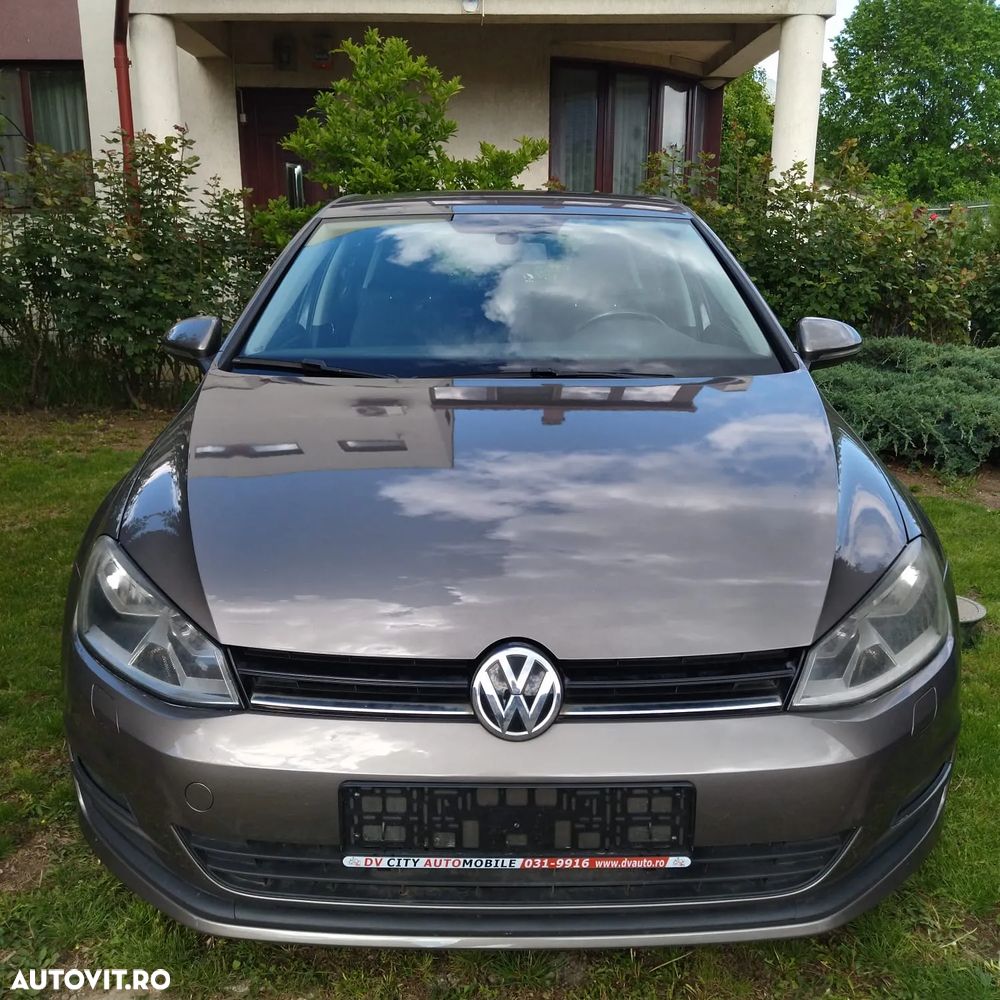 Volkswagen Golf 1.4 TSI BMT Comfortline - 1