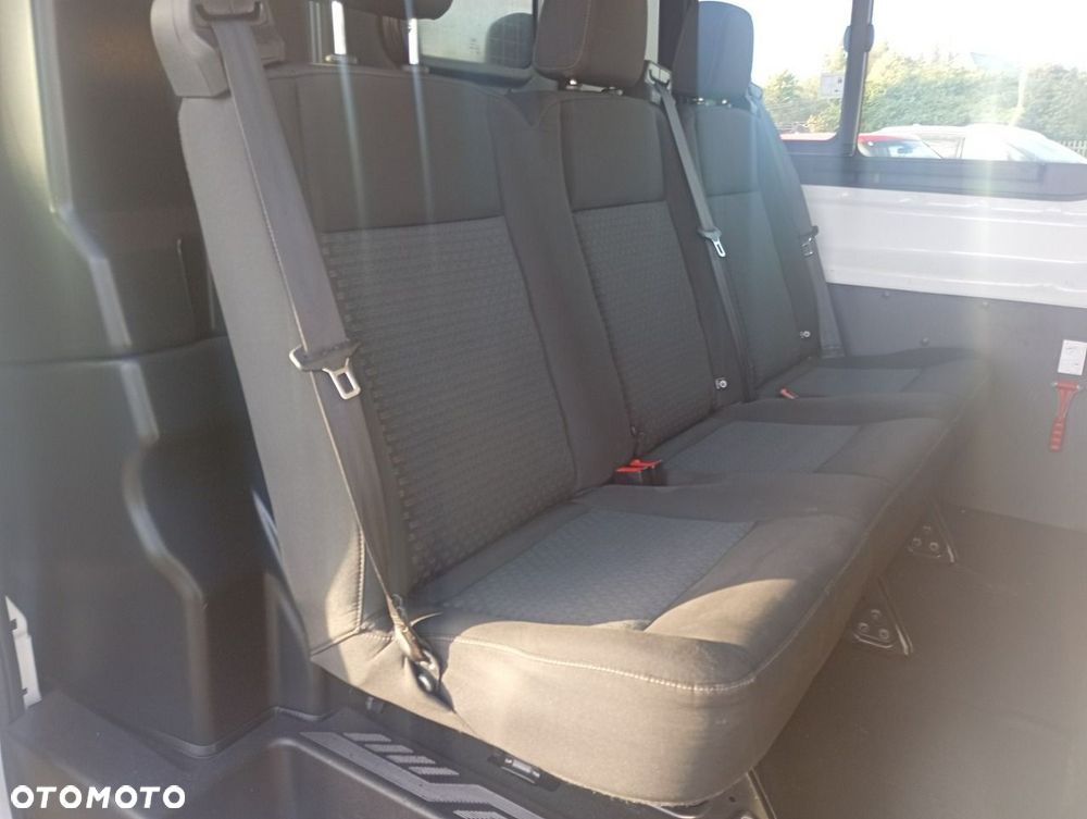 Ford Transit - 27