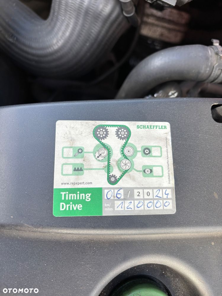 Volkswagen Passat 1.8T Comfortline Tiptr - 19