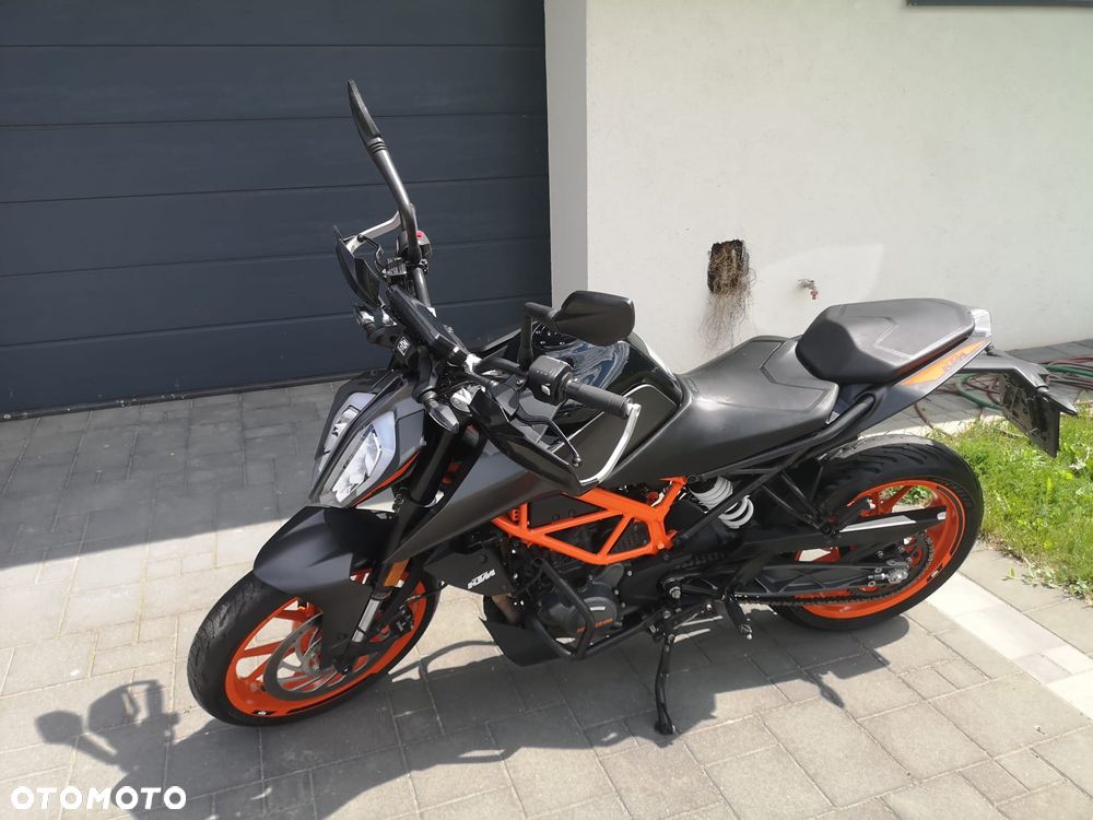 KTM Duke - 13