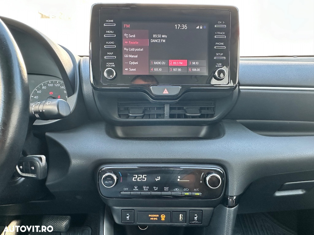 Toyota Yaris Hybrid 1.5 VVT-i Business Edition - 15