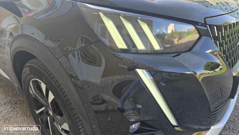 Peugeot 2008 1.2 PureTech GT Line EAT8 - 27