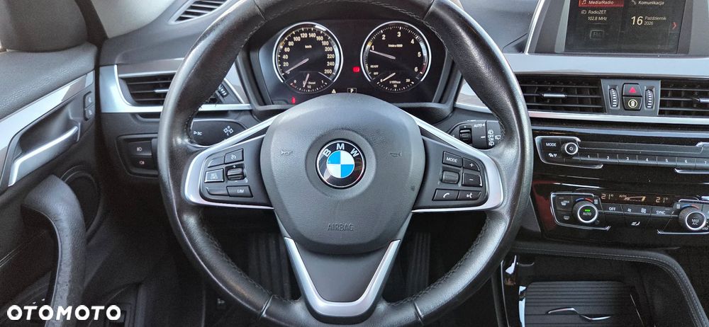 BMW X1 sDrive18d sport - 18