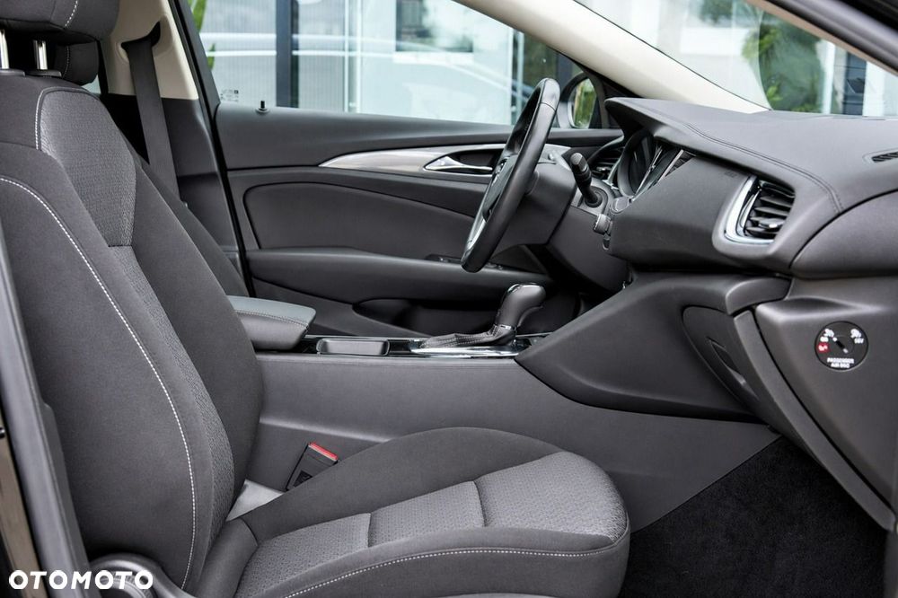 Opel Insignia 1.6 CDTI Sport - 17