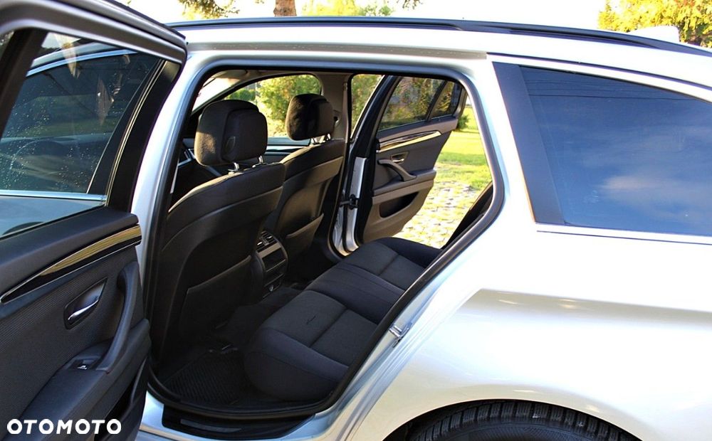 BMW Seria 5 - 12