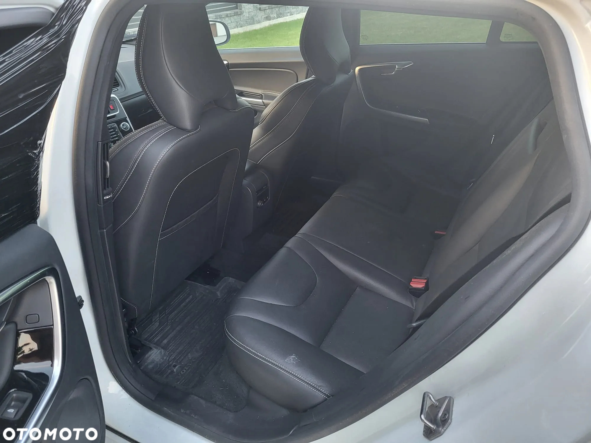 Volvo V60 T5 Geartronic Momentum - 19