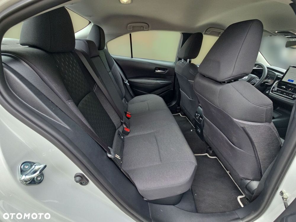 Toyota Corolla 1.8 Hybrid Comfort - 10