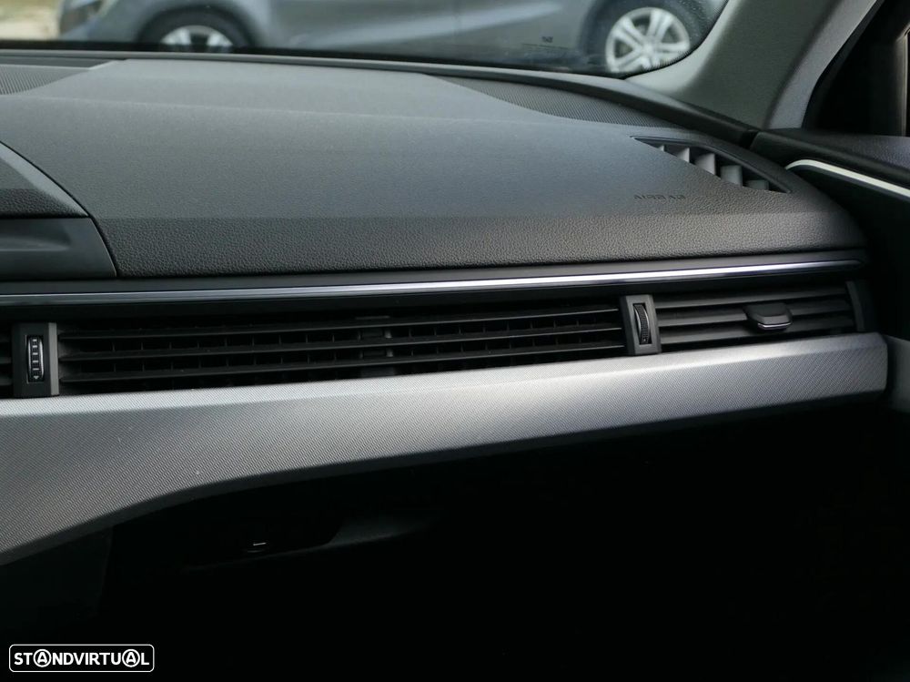 Audi A4 Avant 2.0 TDI Advance - 37