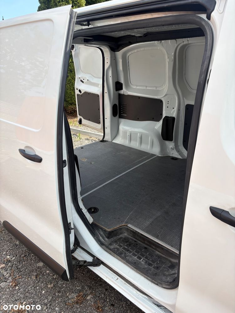 Toyota Proace - 13