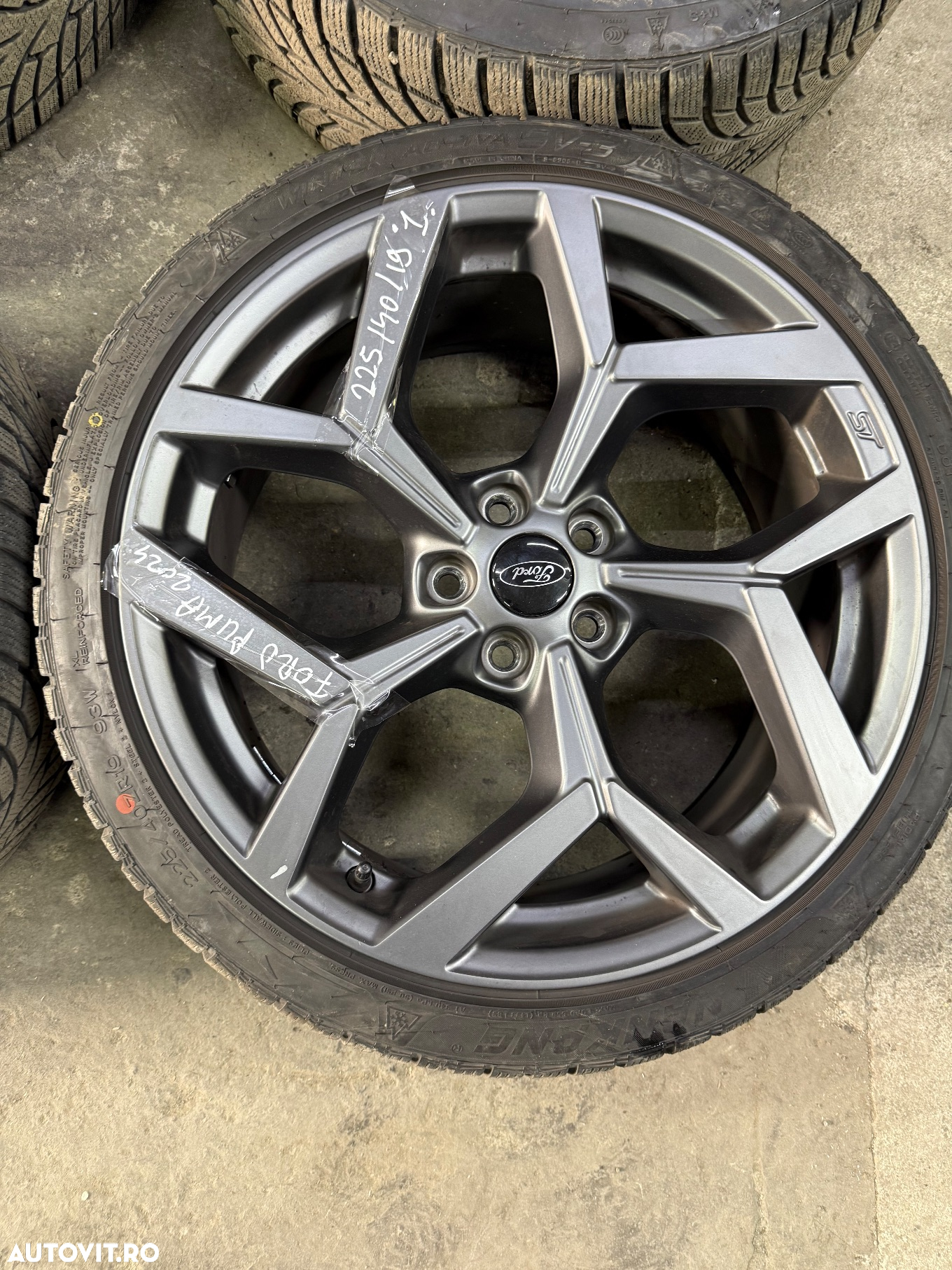 Set jante aliaj FORD PUMA an 2023 cu cauciucuri iarna 225/40R19 - 2