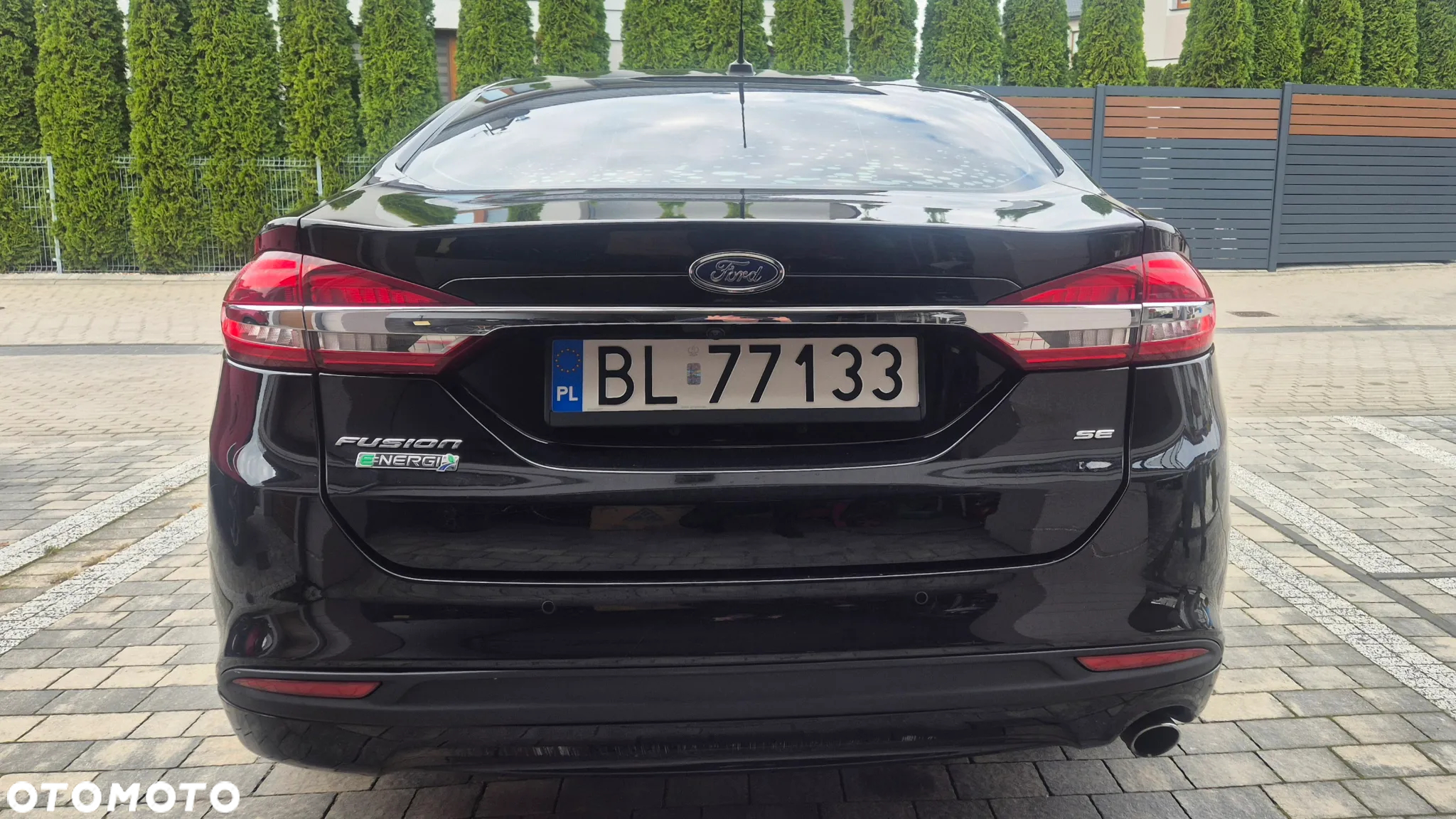Ford Mondeo 2.0 Hybrid Titanium - 9