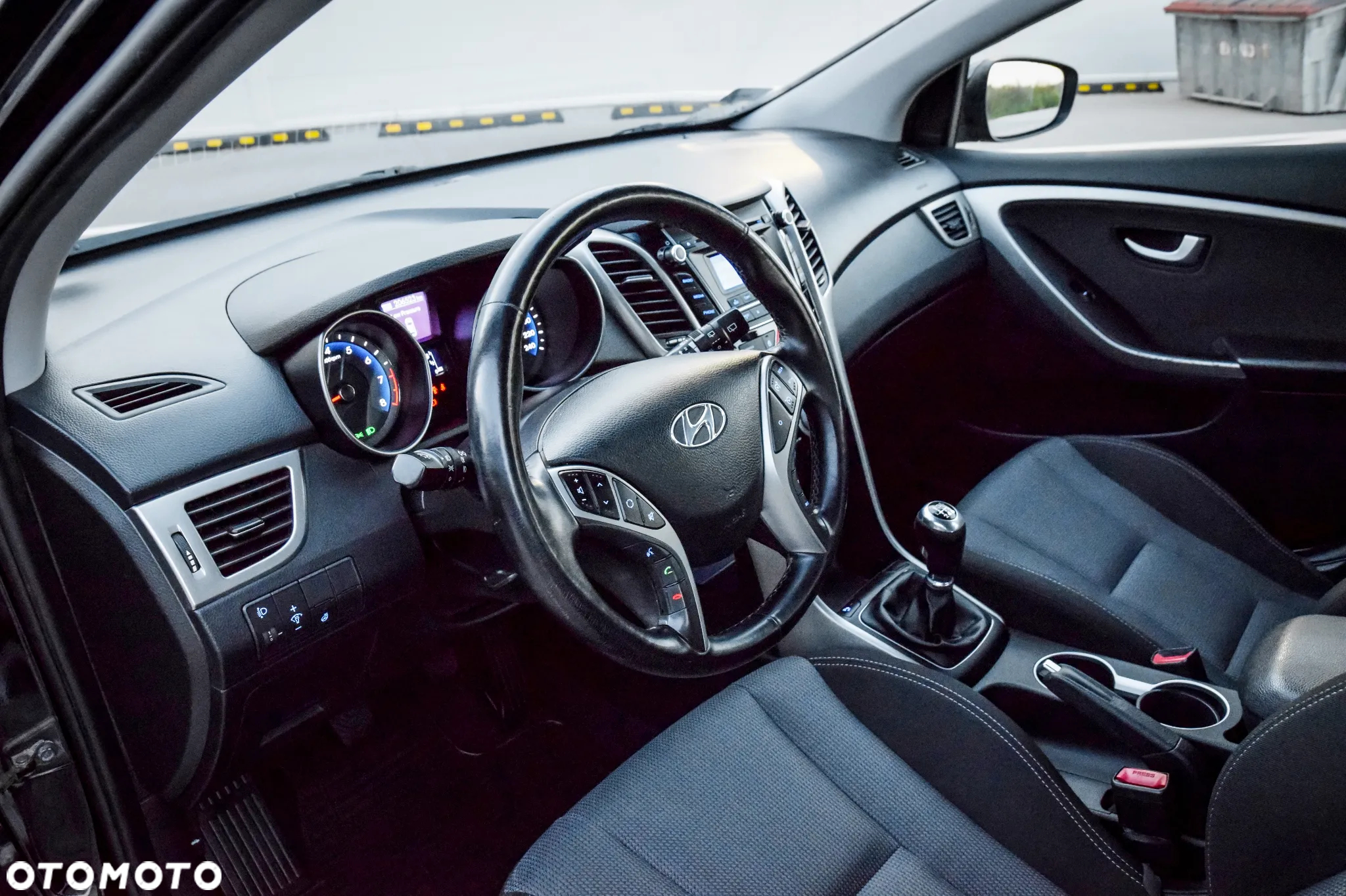 Hyundai i30 1.6 Premium - 21