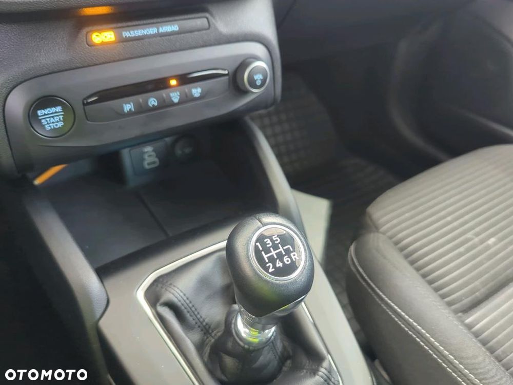 Ford Focus 1.0 EcoBoost Titanium - 9