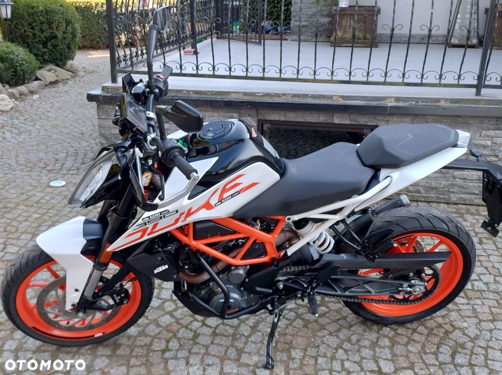 KTM Duke - 22