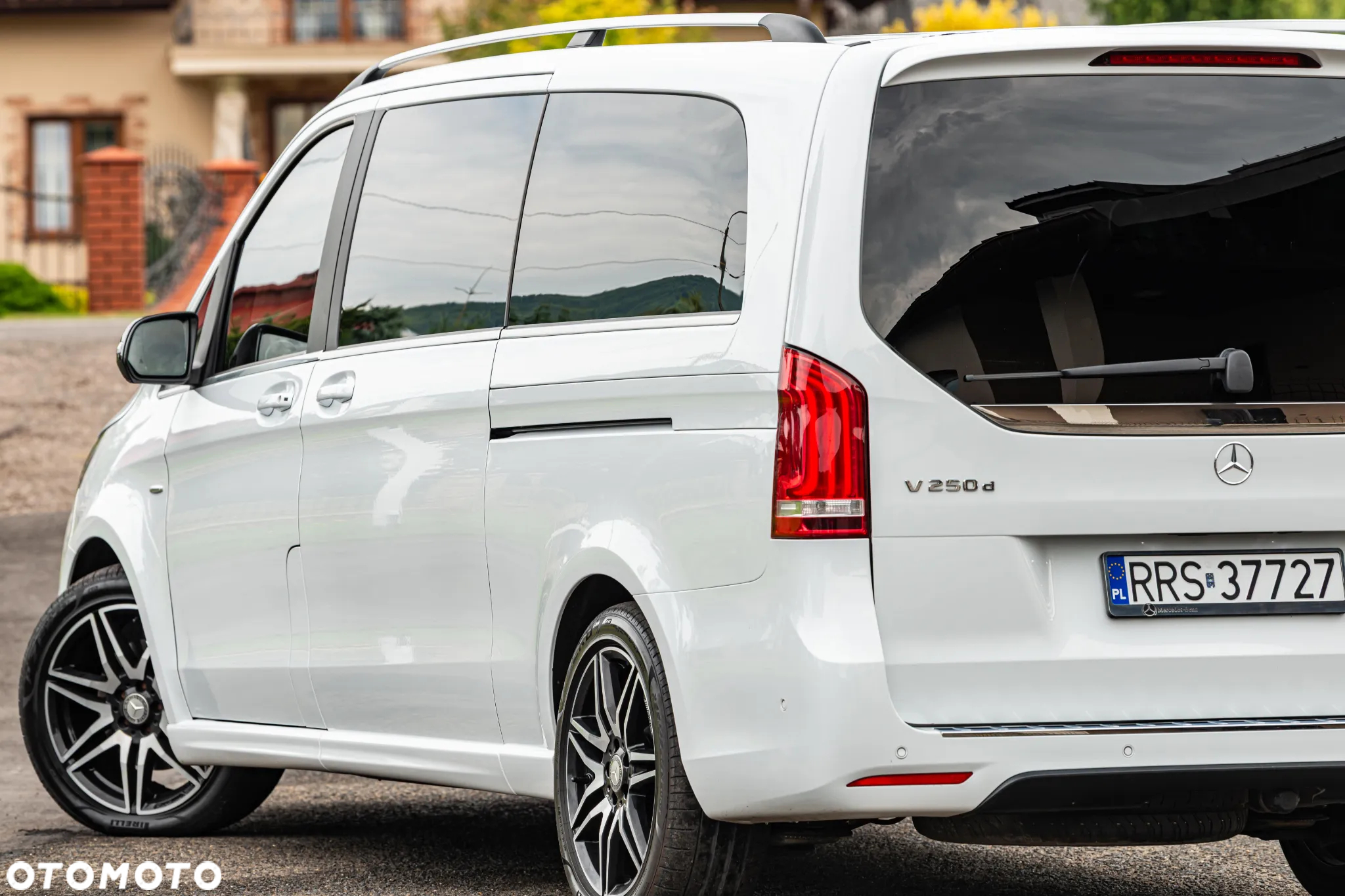 Mercedes-Benz Klasa V 250 (BlueTEC) d Avantgarde 7G-Tronic (ekstra d³) - 16