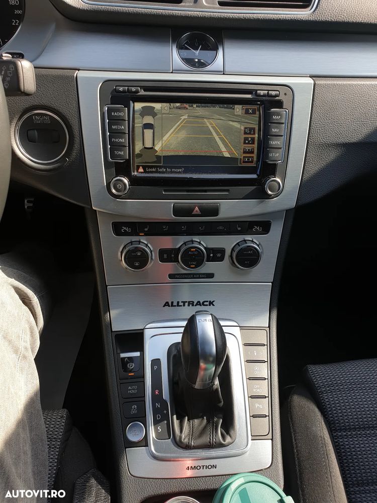 Volkswagen Passat Alltrack 2.0 TDI 4Motion BMT - 11