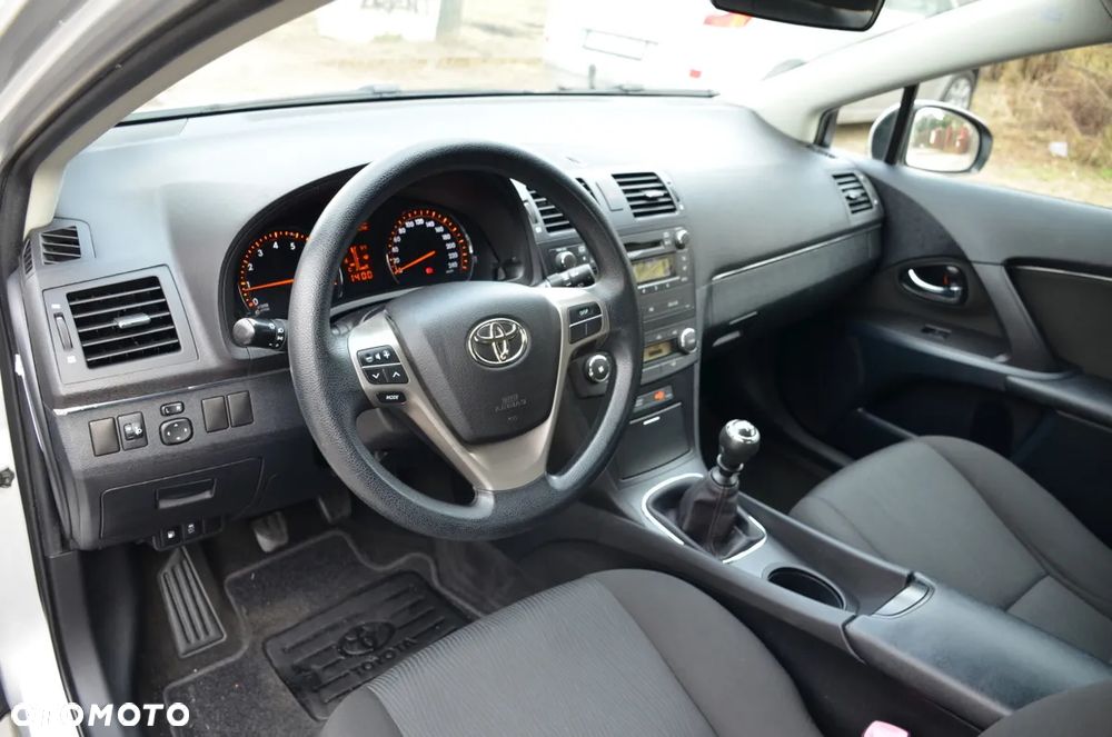 Toyota Avensis 1.8 Edition - 20