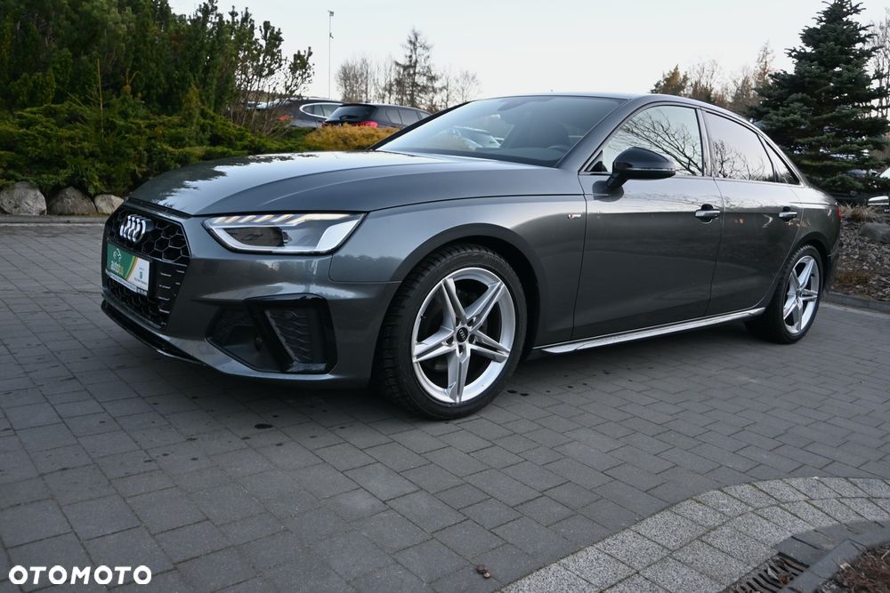 Audi A4 Limousine 35 TFSI S tronic S line - 2