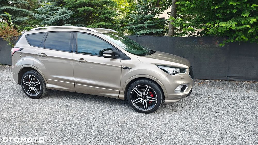 Ford Kuga 2.0 TDCi 4x4 Black & Silver - 2
