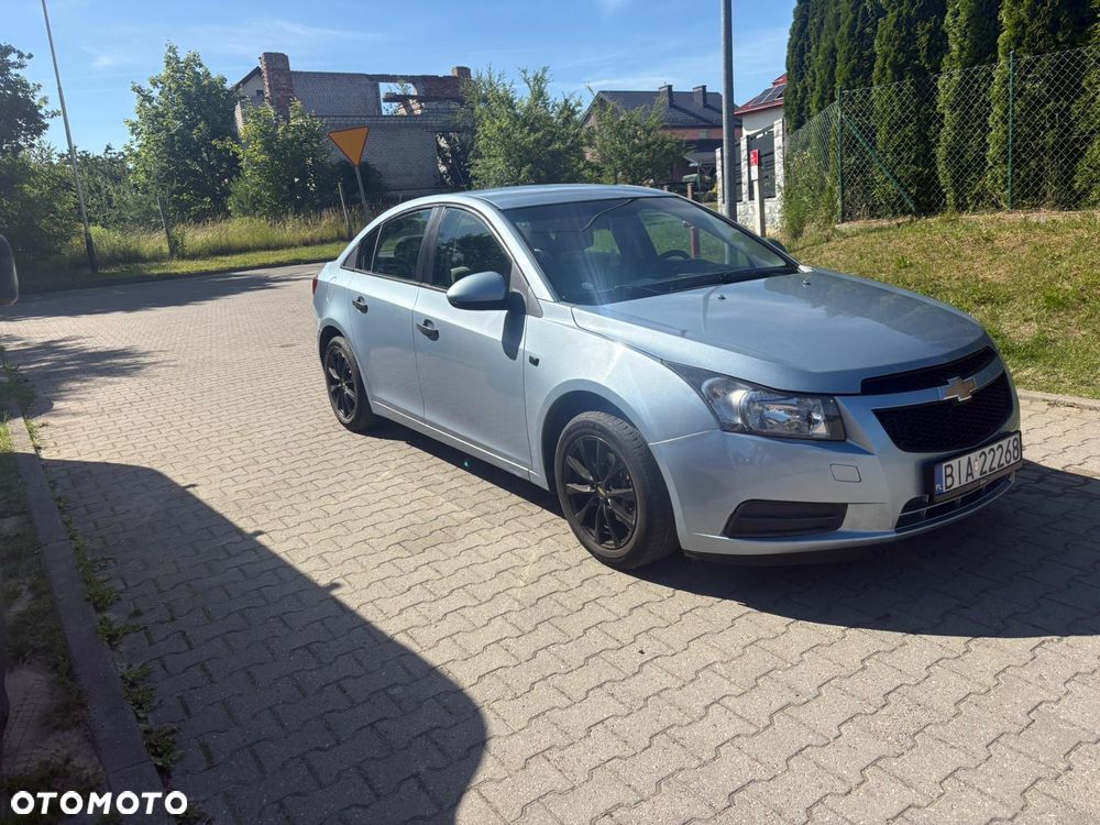 Chevrolet Cruze - 4
