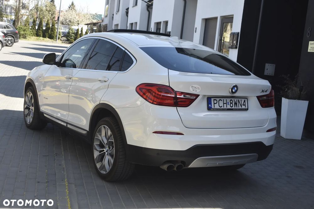 BMW X4 xDrive28i Advantage - 4