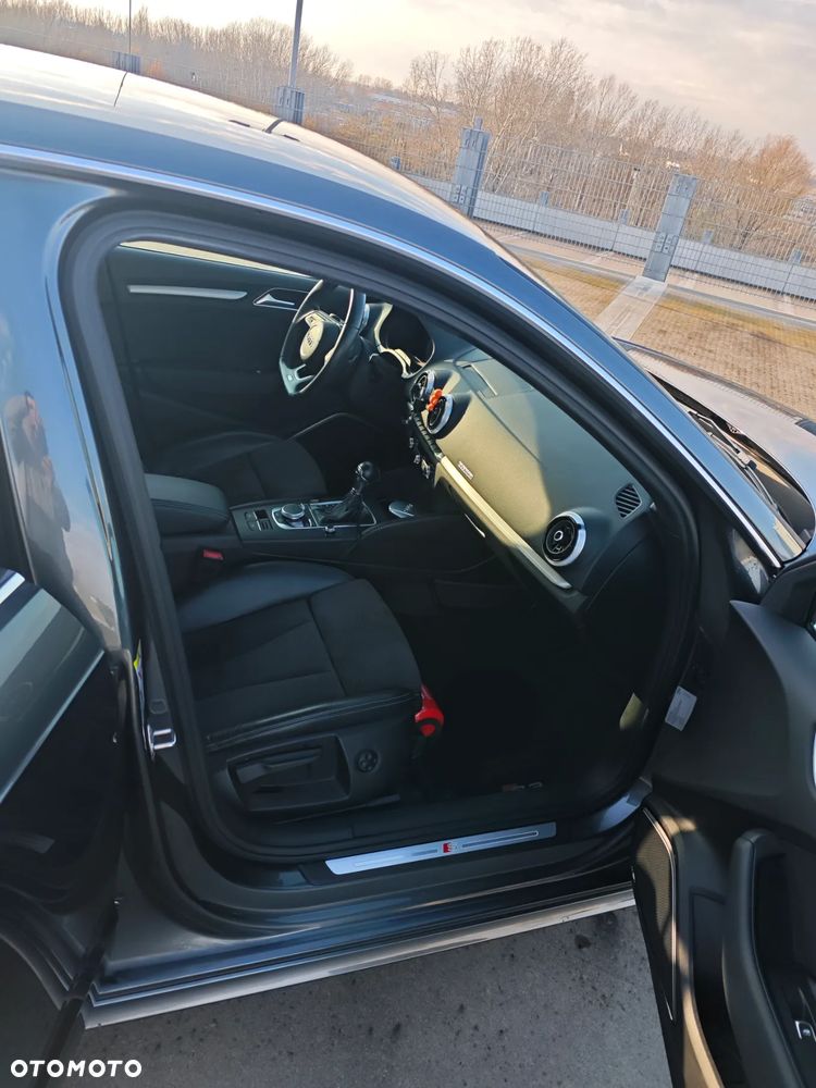 Audi S3 Sportback - 11