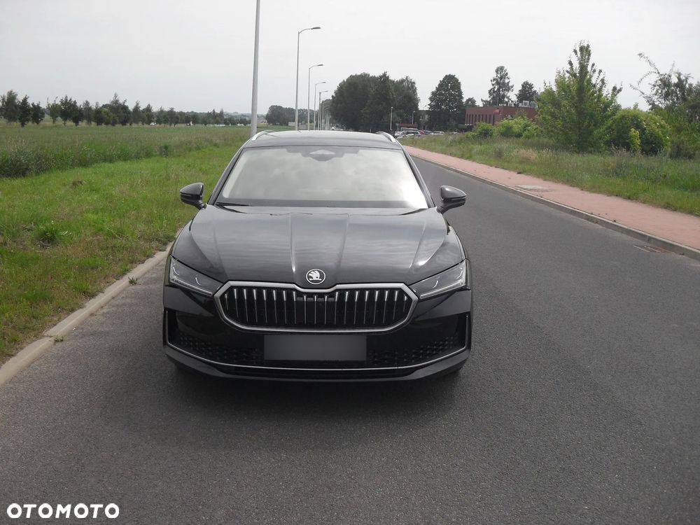 Skoda Superb 2.0 TSI 4x4 L&K DSG - 2