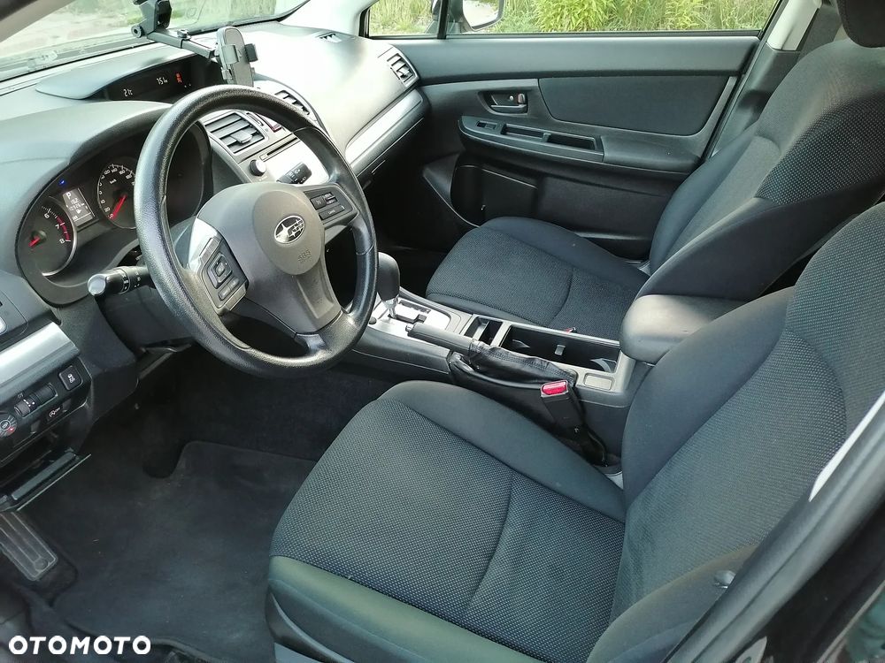 Subaru Impreza 2.0i-S e-BOXER Platinum (EyeSight) Lineartronic - 10