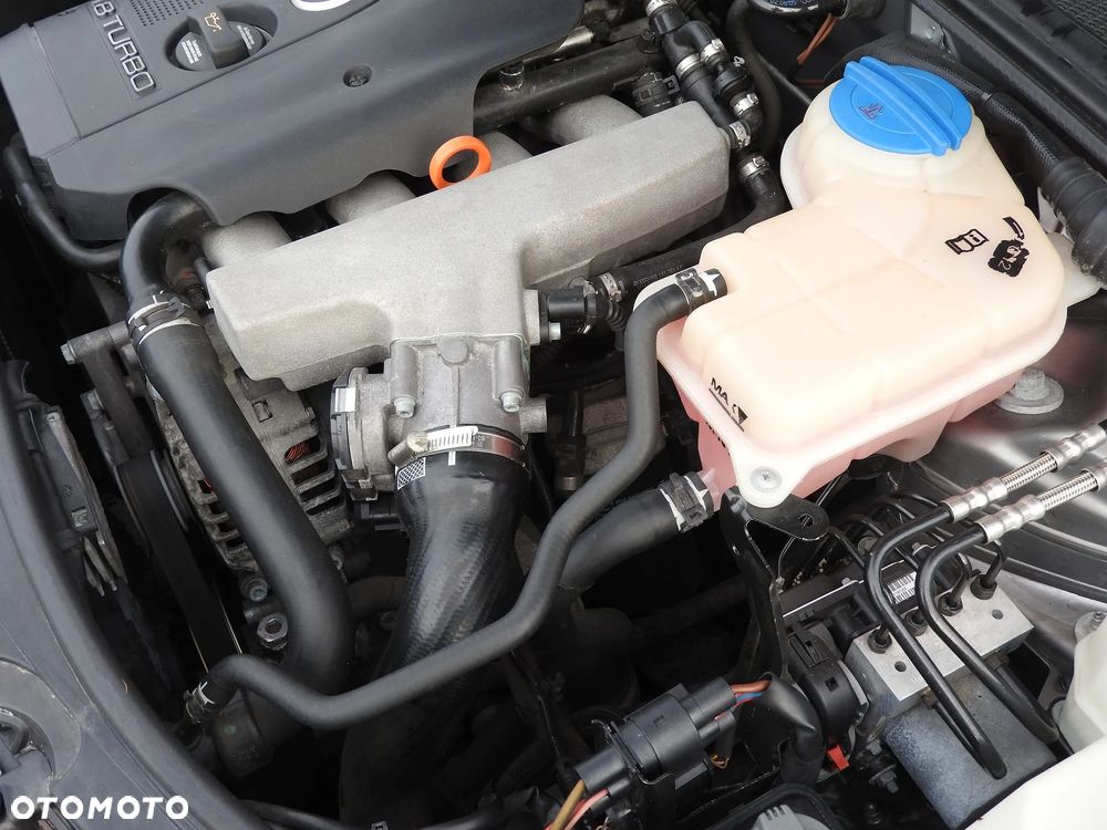 Audi A4 Avant 1.8T - 33