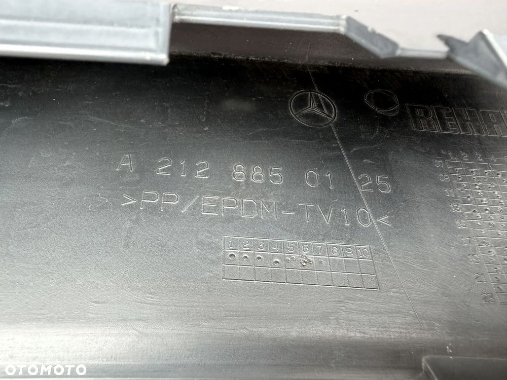 Zderzak przedni Mercedes W212 E-Klasa, ASO MERCEDES - przód - 14