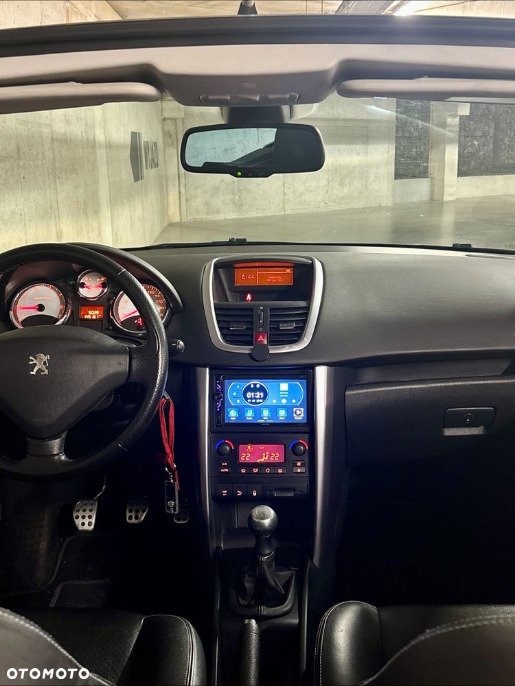 Peugeot 207 1.6 Turbo Platinum - 24
