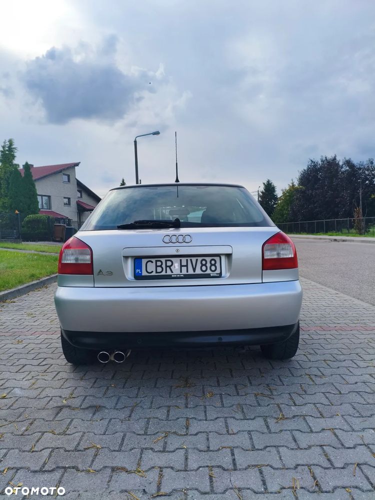 Audi A3 Sportback 1.6 Attraction - 2